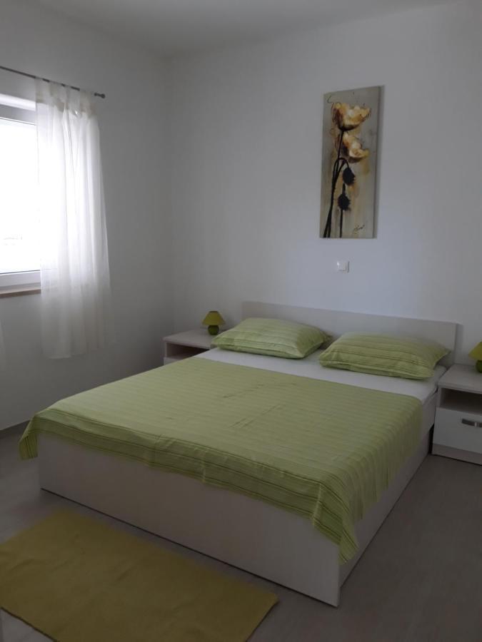 Apartment With Free And Private Parking Makarska Exteriör bild